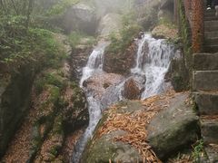 -藏龙百瀑风景区