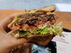 -The Habit Burger Grill 哈比特汉堡(复兴soho店)
