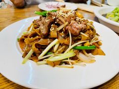 干炒牛河-喜粤糖朝餐厅(三八广场店)
