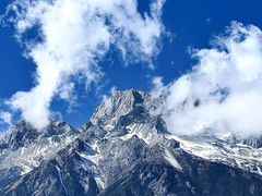 -玉龙雪山游客服务中心