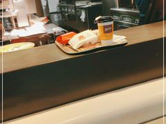 -麦当劳(杭州西湖银泰百货店)