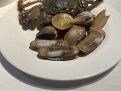 -领鲜活海鲜榴莲自助火锅(东门店)