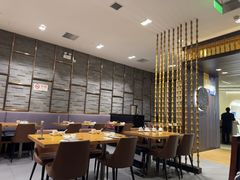 -乐忻皇朝(上海中心大厦店)