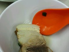-新峰肉骨茶
