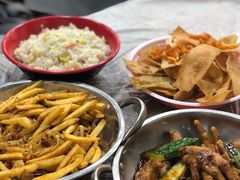 -江城燕子大排档(江汉路步行街店)