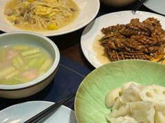 -湖畔鲁菜·二十年老字号餐厅(大明湖店)