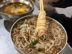 -正宗杨记普洱酸醋米线(总店)