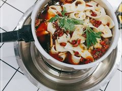 -晓彭肥肠鸡·泡椒鸡火锅(水木天地店)