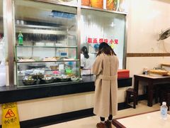 -老西白点心店
