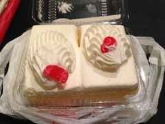-红宝石·鲜奶小方·海派西点房(南丹店)