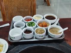 -朝伟清真铜瓢牛肉馆(三十年老·店)