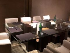 -上海外滩茂悦大酒店