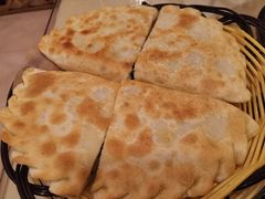 -鹤乡东北菜(崮山路店)