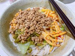 笋尖肉沫干拌粉-桂林米粉(洋桥店)