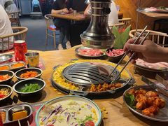 -青瓦炭韩潮烤肉(花园道店)