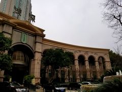 -浅深(世茂滨江精品店)