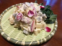 果蔬大拌菜-翠湖湾海鲜音乐餐厅