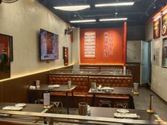 -许哥东北烧烤·铁丳烤串·宫后夹肉(繁花中心店)