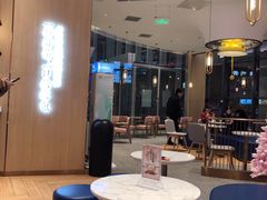 -奈雪的茶(青岛卓悦里INTOWN店)