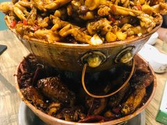 -超越炭火牛蛙火锅鸡(河东店)