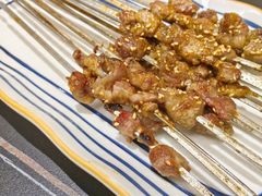 -许哥东北烧烤·铁丳烤串·宫后夹肉(繁花中心店)