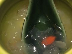 西米银耳甜品-润园四季椰子鸡火锅(海上世界店)