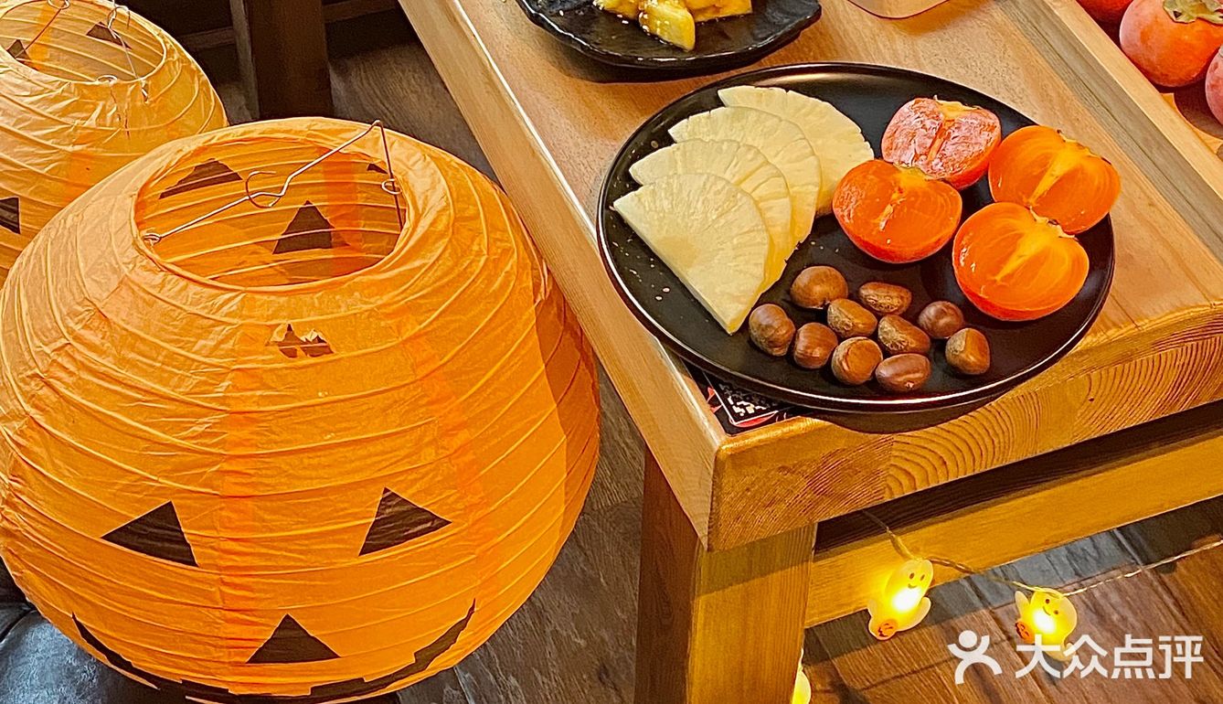 成都万圣节氛围烤肉🎃第一次吃烤柿子
