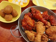 -BHC炸鸡(明洞总店)