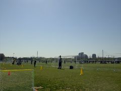 -Riverside河畔少儿足球培训(前滩店)