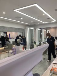 -禾曼造型