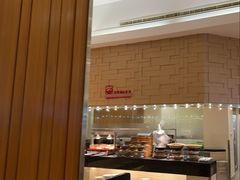 -亚龙湾希尔顿自助餐厅·海鲜·烧烤·沙滩BBQ·现场乐队
