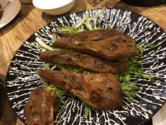 -香山湖家家宴(中山陵店)