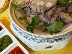 草原手把肉-德乐海蒙餐