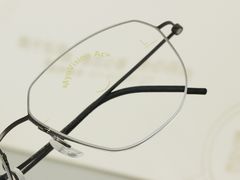 -目艮眼镜SHOWROOM(品牌集合店)