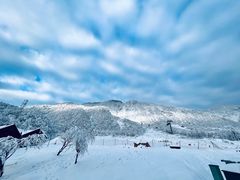 -西岭雪山大飞水景区