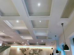 大堂-星巴克臻选(广州沙面店)