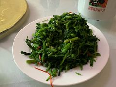 -何适山庄 ·可团建(水长城P2停车场店)