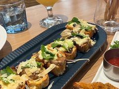 超值奶香芝士菌菇TAPAS-必胜客(尹山湖歌林公园店)