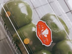 -白玉兰食品甜凤店(合生汇店)