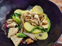 -万记麻辣烫国展总店