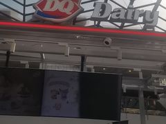 -DQ·蛋糕·冰淇淋(浦江欢乐颂店)