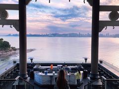 -影吧•悬崖海景(珠海凤凰湾悦椿酒店)