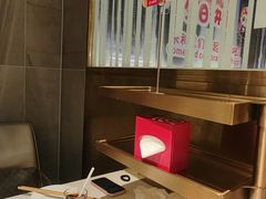-海底捞火锅(长宁路龙之梦店)