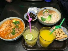 -小魔童·鲜切牛肉粉(时尚天河东区店)