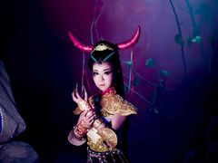 -九月鹰飞汉服摄影工作室