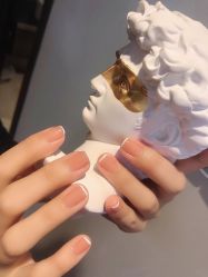 -HUII NAIL绘京美甲美睫会馆