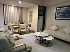 -喜鹊愉家酒店(郑州曼哈顿博览中心地铁站店)