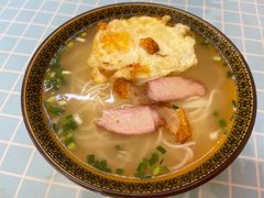 -肇兴特色牛肉粉
