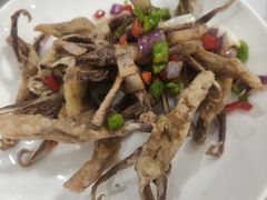 -余杨鸭鸭餐厅