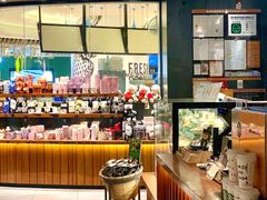 自助取餐区-星巴克臻选(广州太古汇店)